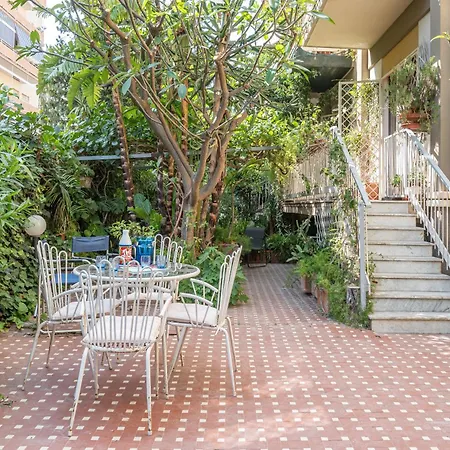 Casa Sole Luna Con Giardino By Wonderful Italy Lägenhet *